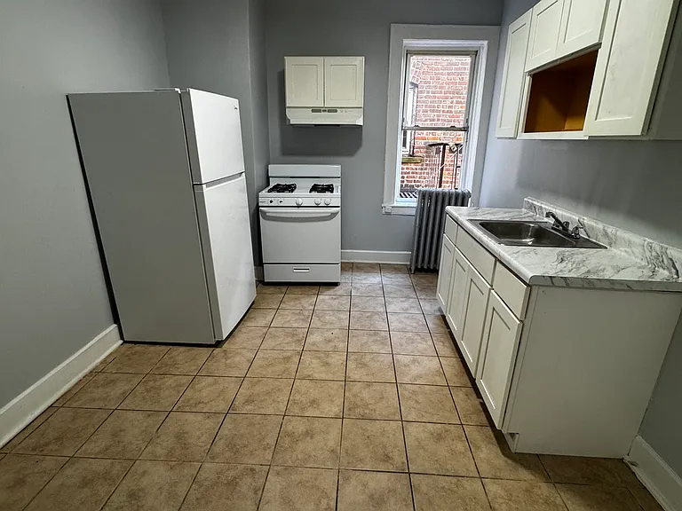 729 Martin Luther King Blvd #22A — Photo 7
