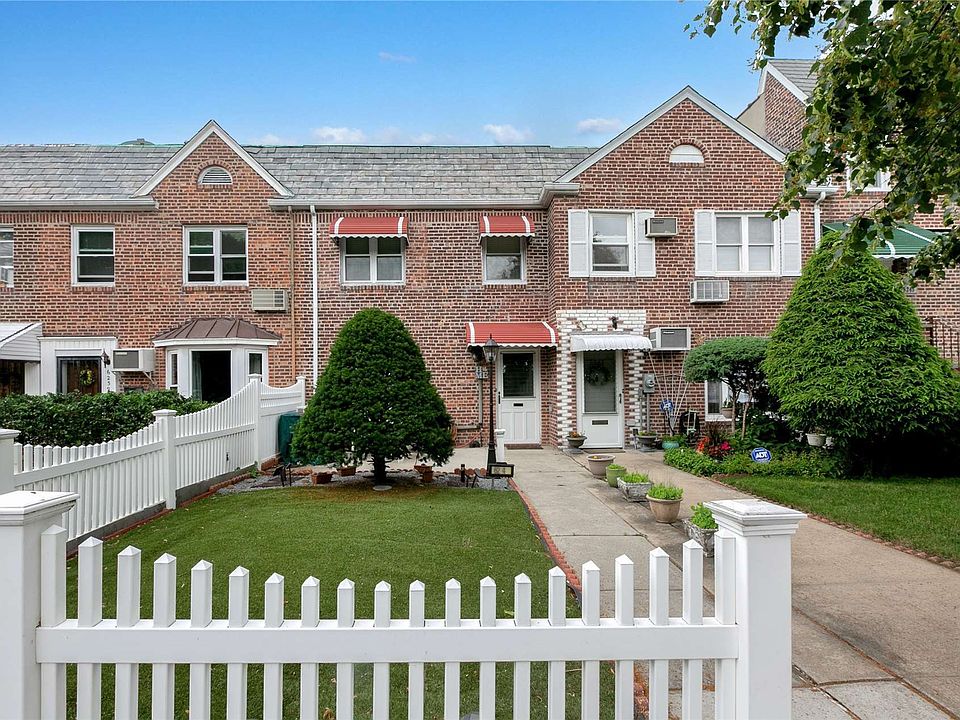 6241 82nd Street, Middle Village, NY 11379 Zillow