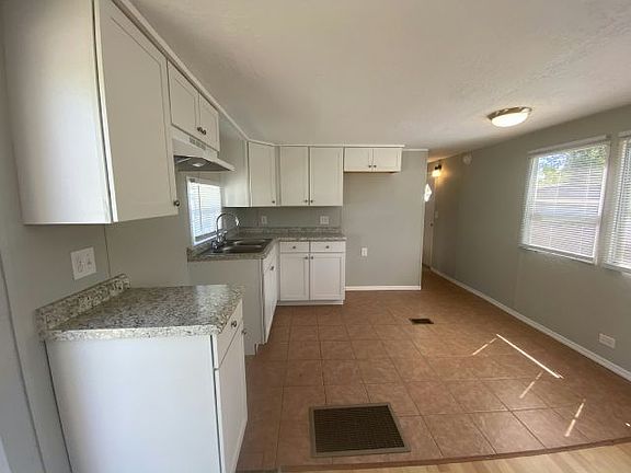 3rd image of 1559 Genie St #44