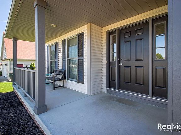 3rd image of 343 Wintercreek Cir