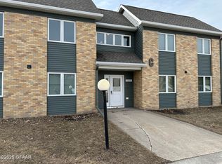 3510 Cherry St APT C8, Grand Forks, ND 58201