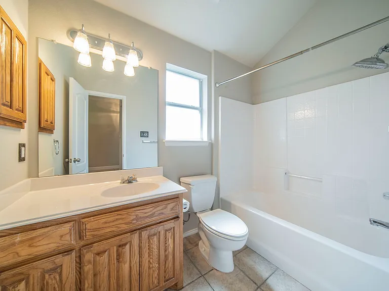 8249 Fall Crest Dr — Photo 19
