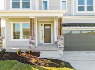 4514 SW Fenwick Rd, Lees Summit, MO 64083