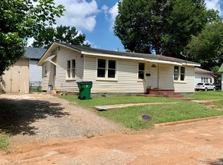 615 Rainey St, Palestine, TX