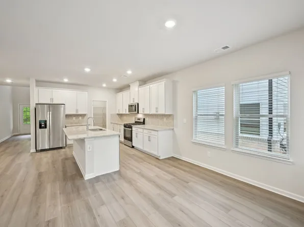 Sherwood Plan, Westmont Preserve