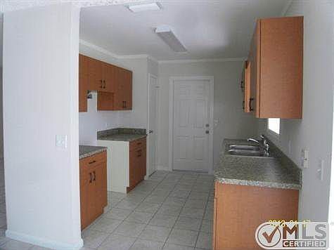 4th image of 608 SW Lucero Dr