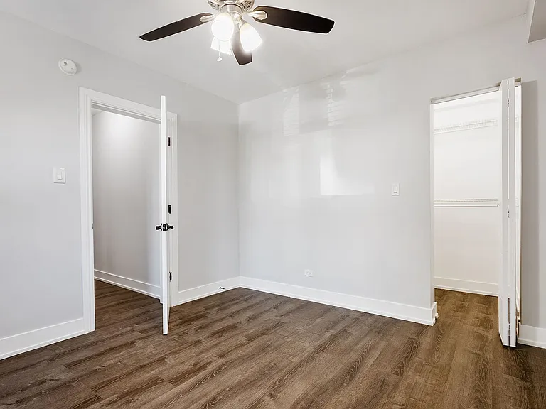 The 1521 Sherwin — Photo 37