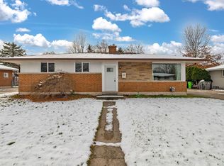 36815 Woodingham Dr, Clinton Township, MI 48035