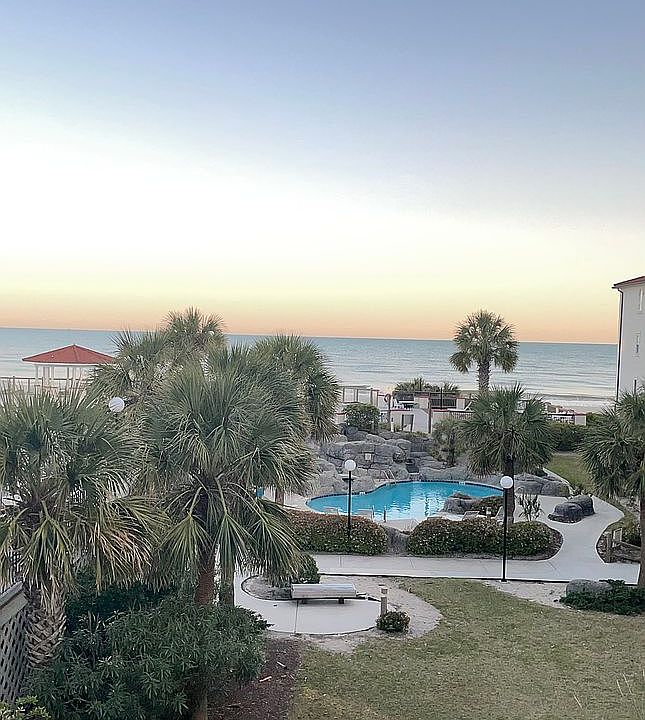 Ocean front delight!
