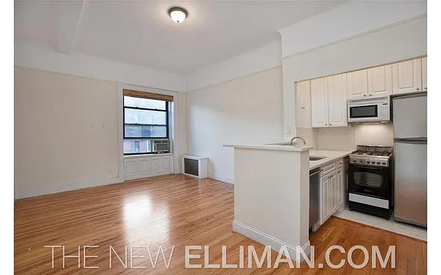 Rented by Douglas Elliman | media 29