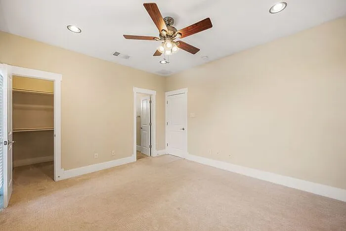 1007 Taulbee Ln — Photo 10