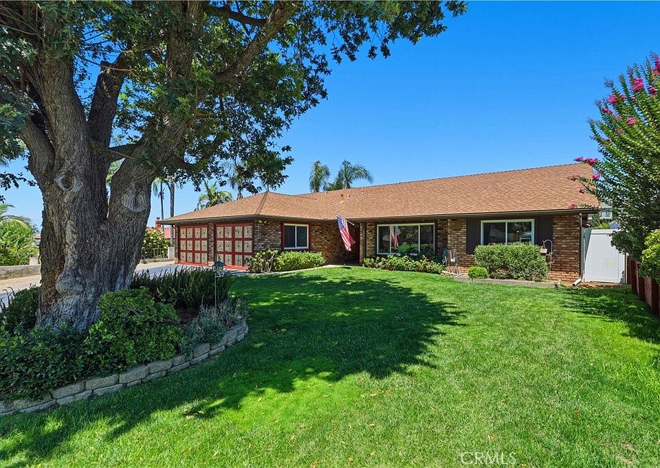1st image of 3941 Rocky View Dr