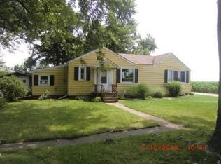 501 Park Ave, Wheeler, IN 46393