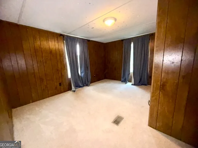 1057 McGee Rd — Photo 11