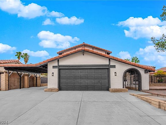 2nd image of 3722 Spitze Dr