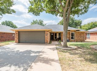 5307 Long Leaf Dr, Wichita Falls, TX 76310