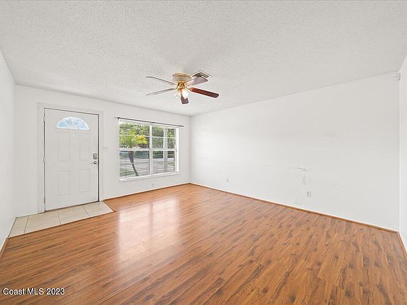3rd image of 2965 Barna Ave