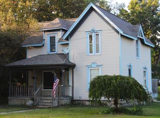 224 E Capital Ave, Bellevue, MI 49021