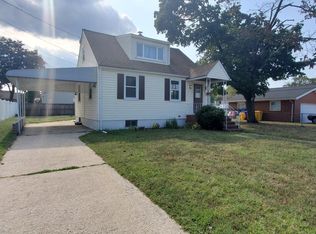 8460 Rugby Rd, Pasadena, MD 21122