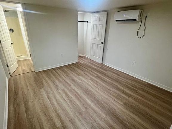 4th image of 8325 Fm 327 #5