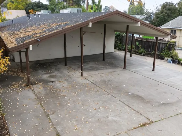 834 S Washington St, Lodi, CA 95240