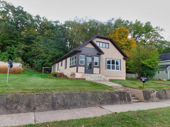 423 E Washington Street, Durand, WI 54736