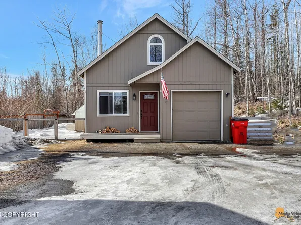2300 N Green Forest Dr, Palmer, AK 99645