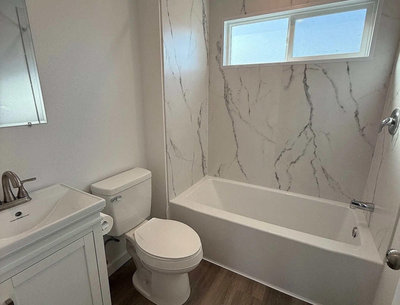 2 bed, 750 sqft, $2,500 — Photo 3