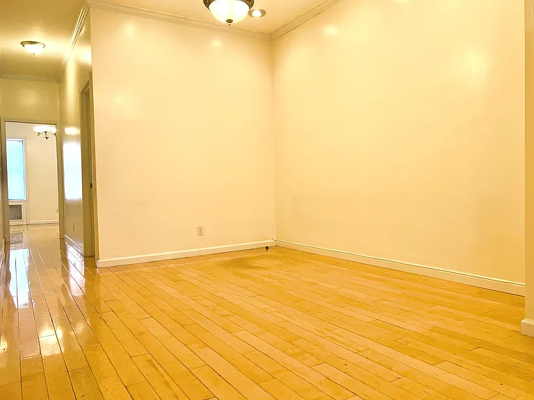280 2nd St #4 — Photo 9