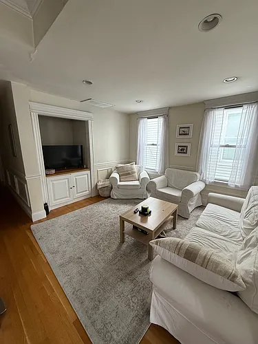190 L St #3A Photo 1