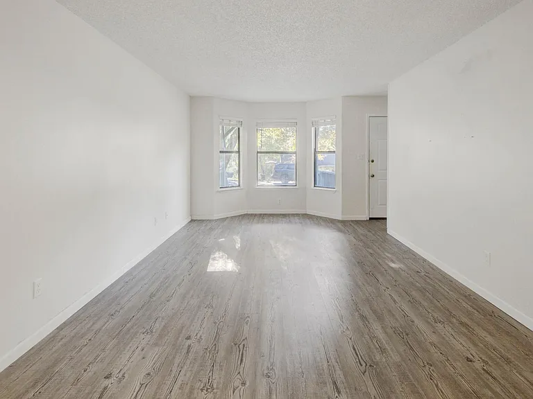 113 Cadillac Ave #A — Photo 6