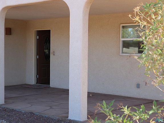 2nd image of 123 Golf Course Rd
