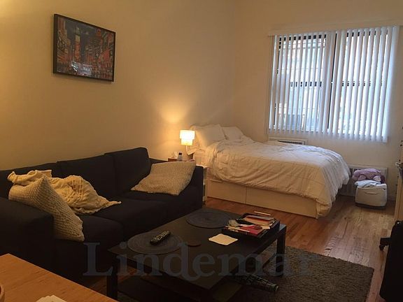 3rd image of 420 E 82nd St APT 1G