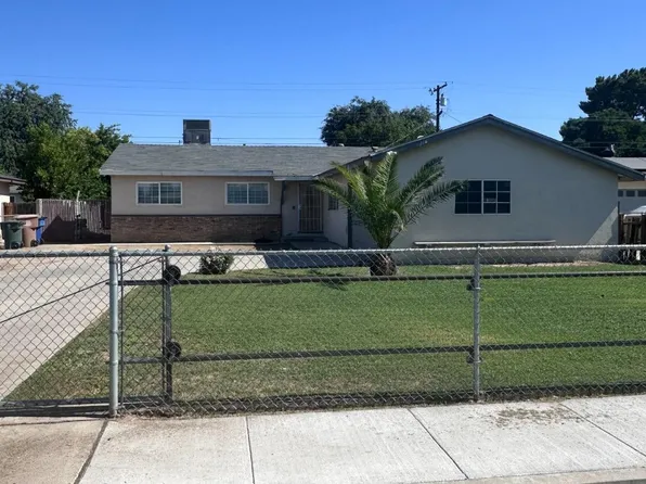 2116 Holden Way, Bakersfield, CA 93304