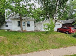 1290 Webb St, Cumberland, WI 54829