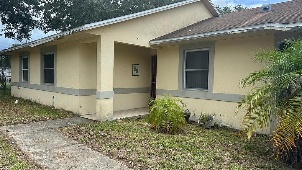 2946 Tampa Ave, Kissimmee, FL 34744 | Zillow