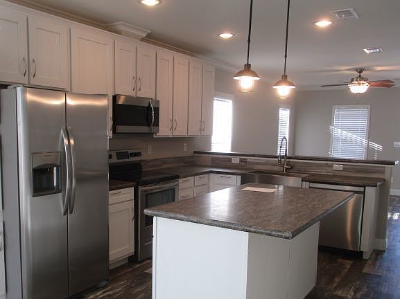 2nd image of 3300 Killingsworth Ln Lot 191