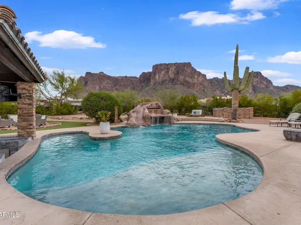5850 E CONCHO Street, Apache Junction, AZ 85119