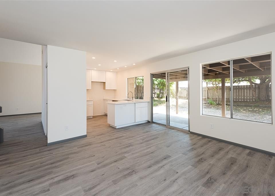 1st image of 9083 Mesa Woods Ave