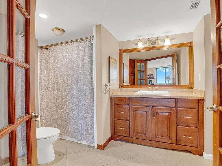 5420 N Ocean Dr #1803 — Photo 29