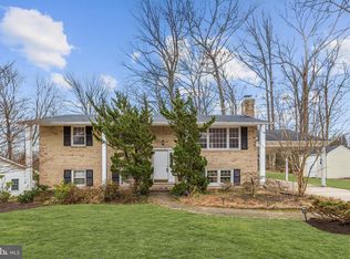 16115 Kenny Rd, Laurel, MD 20707