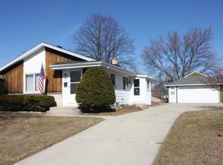 1428 W Upham Ave, Milwaukee, WI 53221