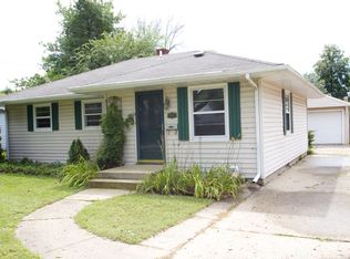 3335 Constance Dr, Rockford, IL 61108