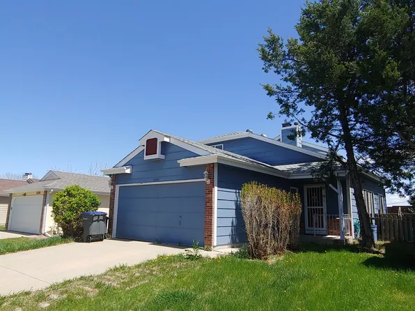 2340 E Cherrywood Dr, Lafayette, CO 80026