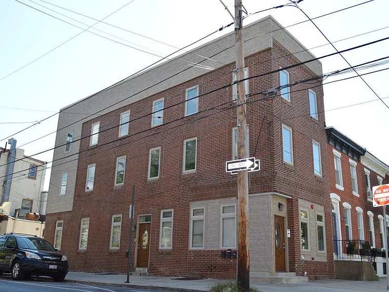 2200 Saint Albans St #2 — Photo 8