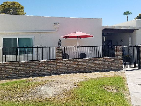 3rd image of 1436 E Cypress Point Dr