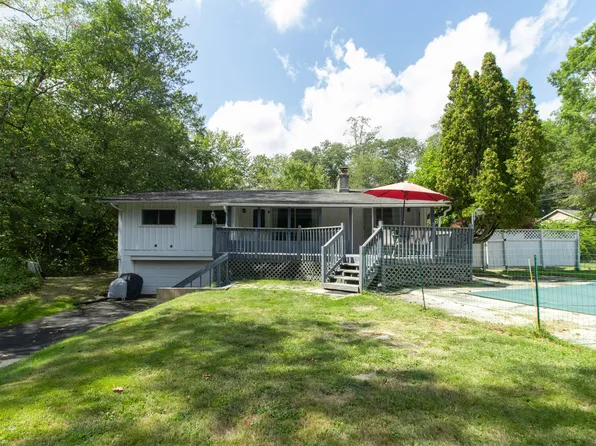 294 Hemlock Drive, Orange, CT 06477