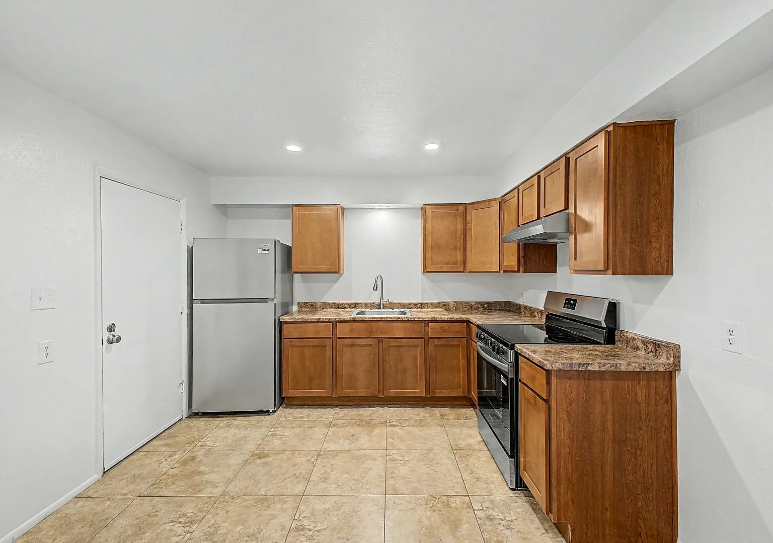 3201 N. 36th St. — Photo 2