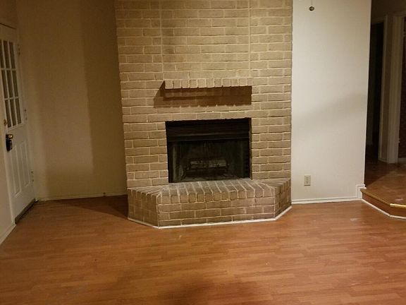 3rd image of 6206 Candleview Ct