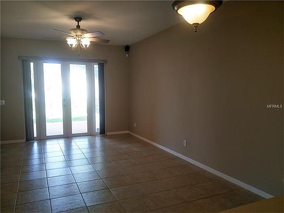 5th image of 11556 Captiva Kay Dr